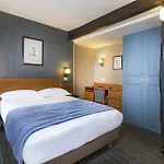 Passy Eiffel Hotel 3*