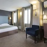 Hotel Passy Eiffel Paris