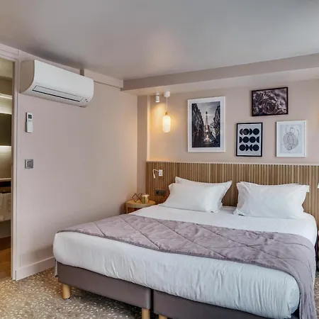 Hotel Passy Eiffel Paris