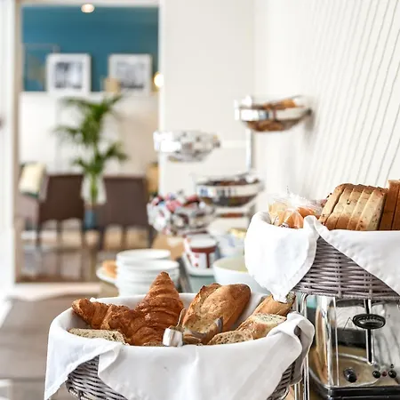 Hotel Passy Eiffel