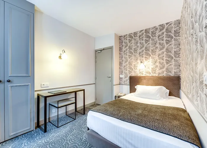 Hotell Passy Eiffel Paris