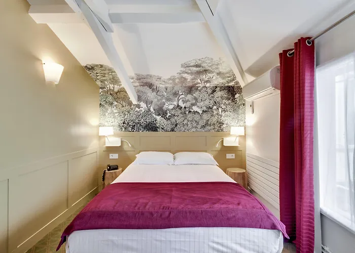 Passy Eiffel 3* Paris