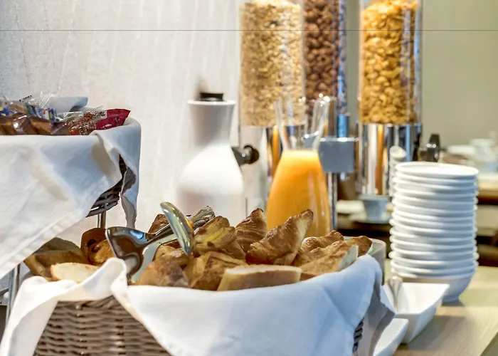 Passy Eiffel Hotel
