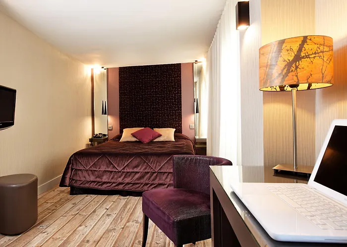 Passy Eiffel 3* Paris